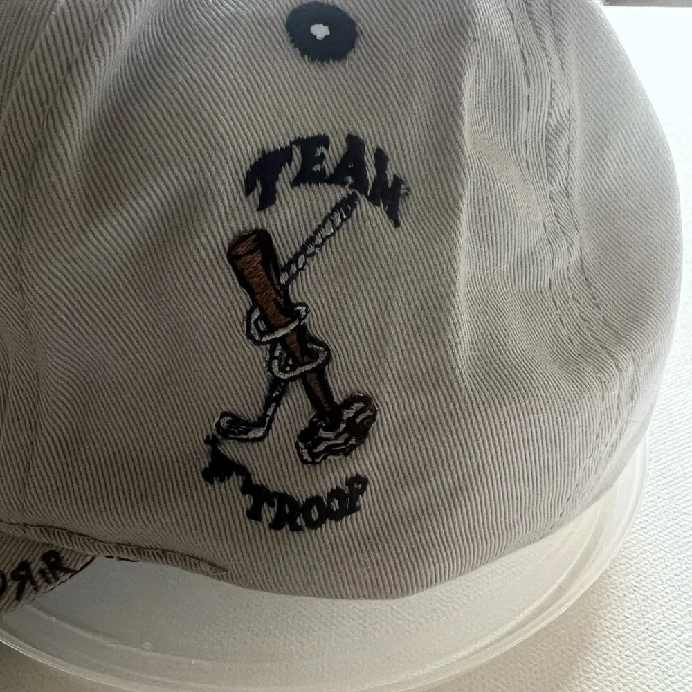 Kraft Nabisco gray cap